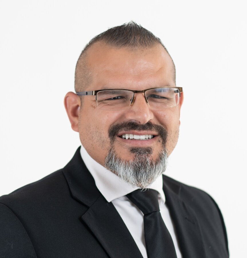 Jesus Gonzalez, Graduate Realtor Institute